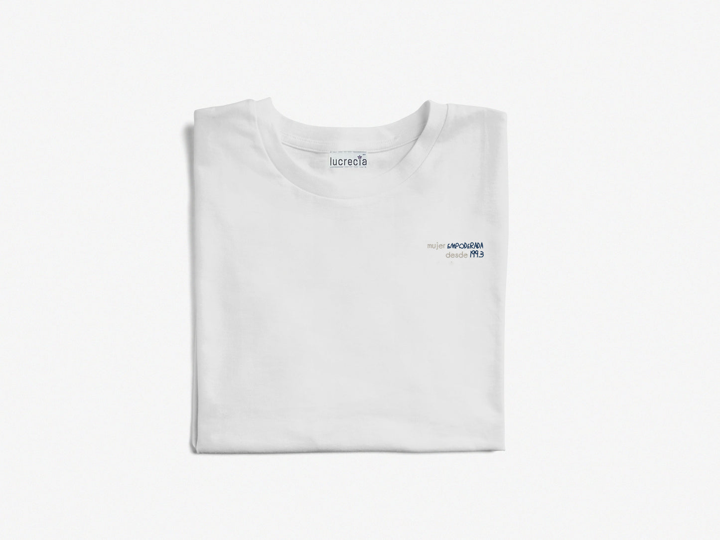 Organic Personalized Mujer Empoderada T-Shirt